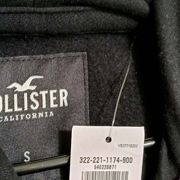 - HOLLISTER HOLOGRAPHIC SWEATER S - Picture 5 of 6